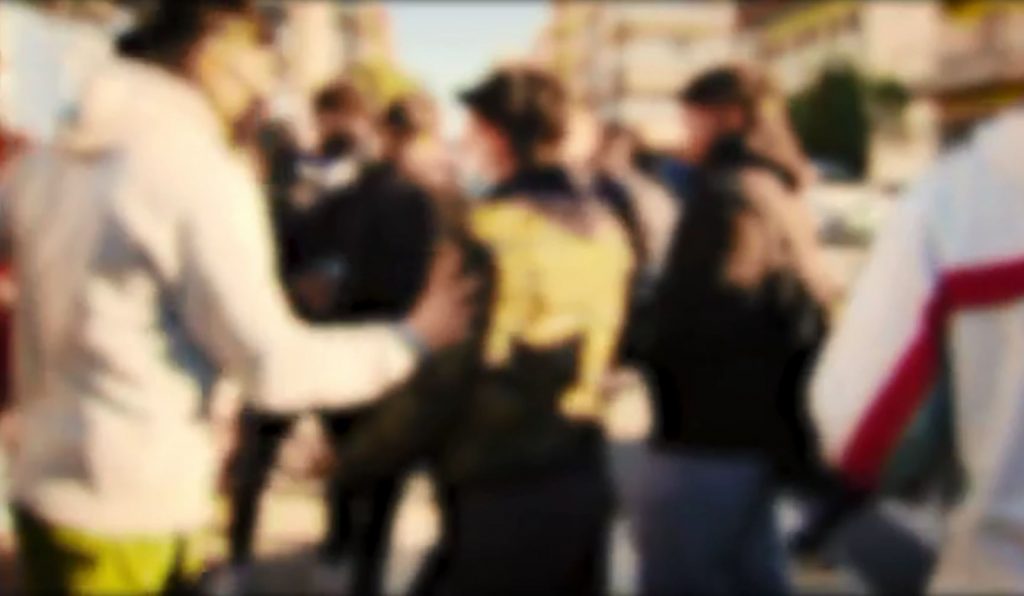 Κατάληψη παρωδία στον Εύοσμο για τα self tests