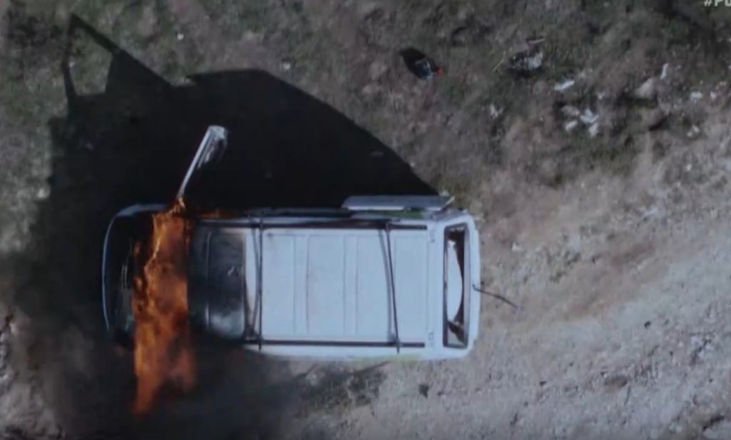 «Σιωπηλός Δρόμος»: Αποκλειστικά πλάνα από τη σειρά – Κάηκε ολοσχερώς το βαν των απαγωγέων