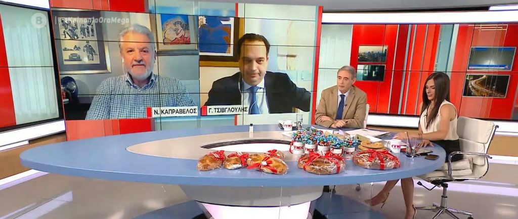 Καμπανάκι από τους ειδικούς – Με προσοχή η επιστροφή στην κανονικότητα, «ναι» στον άμεσο εμβολιασμό