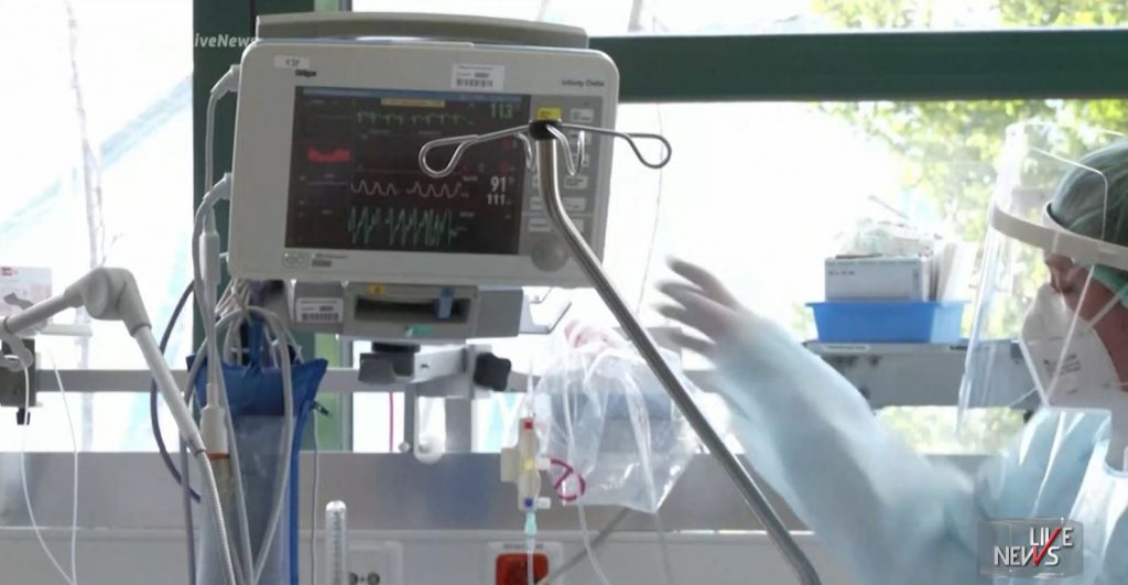 Κορωνοϊός: 34χρονη με Covid γέννησε πρόωρα διασωληνωμένη – Μητέρα & βρέφος καλά στην υγεία τους