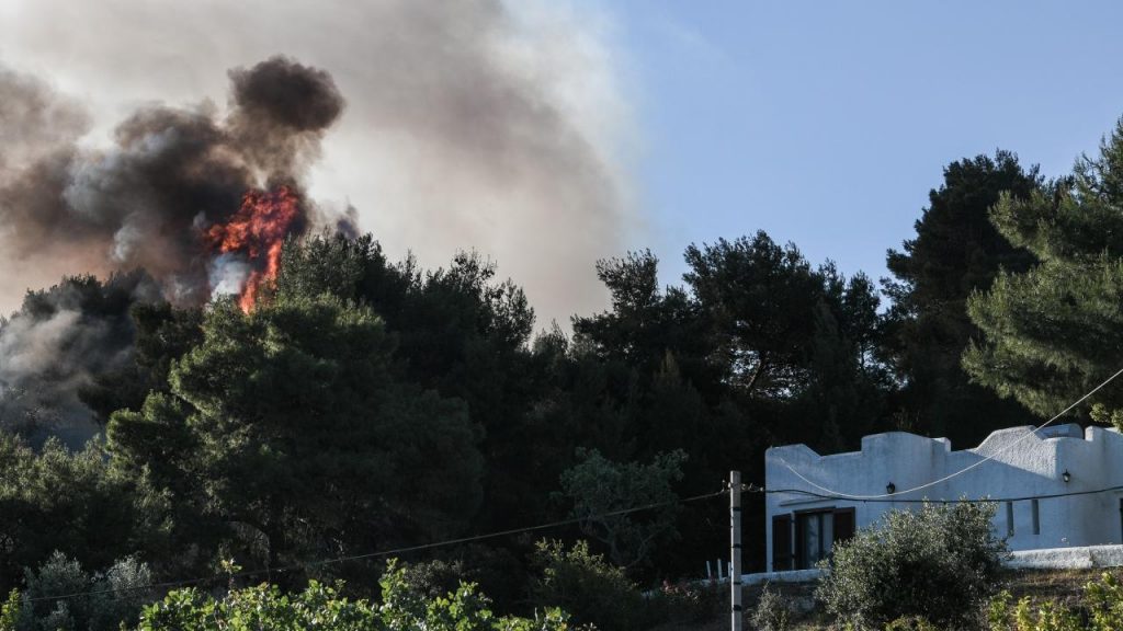 Πολιτική Προστασία: Σύσκεψη υπό τον Κυριάκο Μητσοτάκη για την αντιπυρική περίοδο