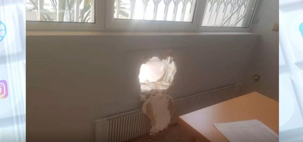 Διάρρηξη με ριφιφί στο γραφείο του Ευκλείδη Τσακαλώτου