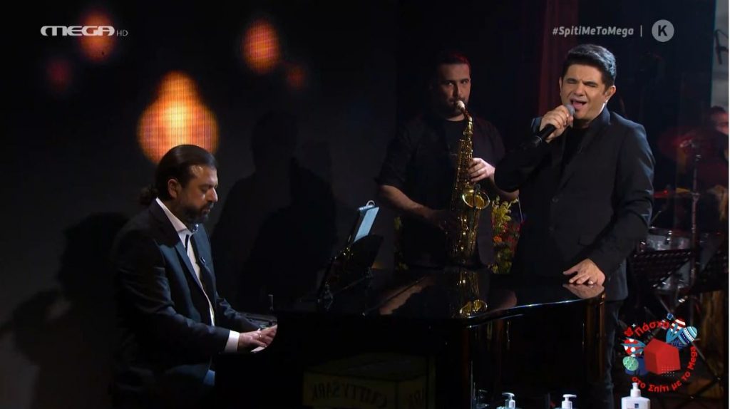 Πάσχα με το MEGA: Ατμοσφαιρικές μπαλάντες από τον Νίκο Κουρκούλη