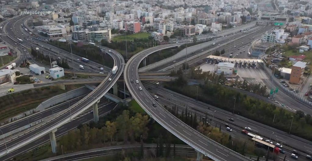 Lockdown: Την Τετάρτη οι ανακοινώσεις για SMS, λιανεμπόριο & ωράριο απαγόρευσης κυκλοφορίας