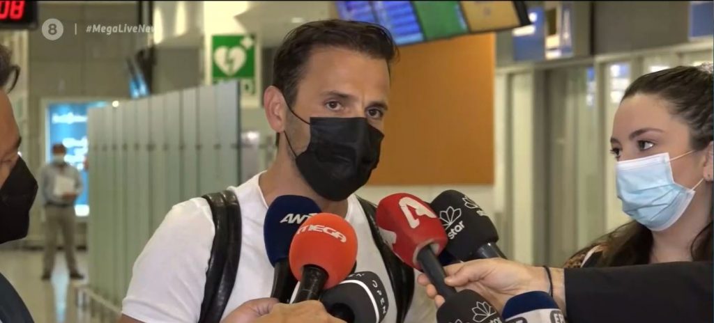 Νίκος Βέρτης: Επιστρέφει από το Ισραήλ – Ακυρώθηκαν οι συναυλίες του