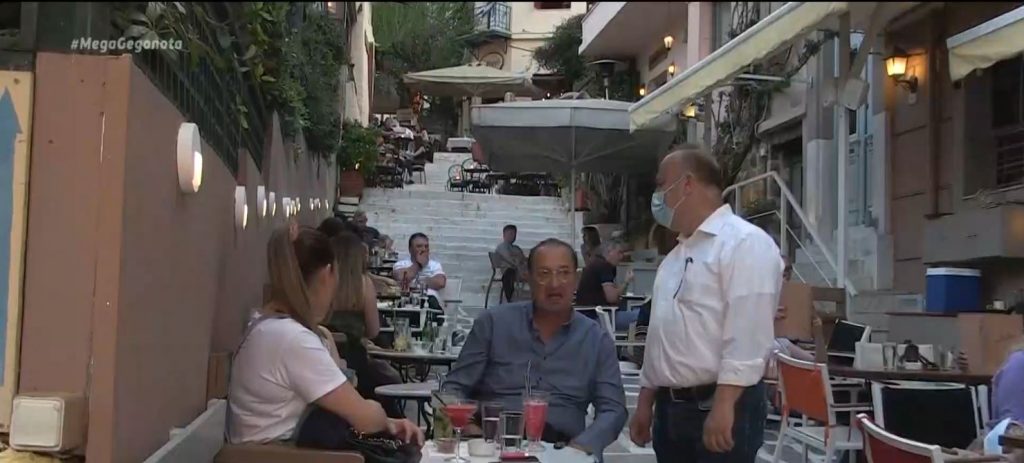 Καφέ Melina: O απαραίτητος σταθμός σε κάθε βόλτα στην Πλάκα