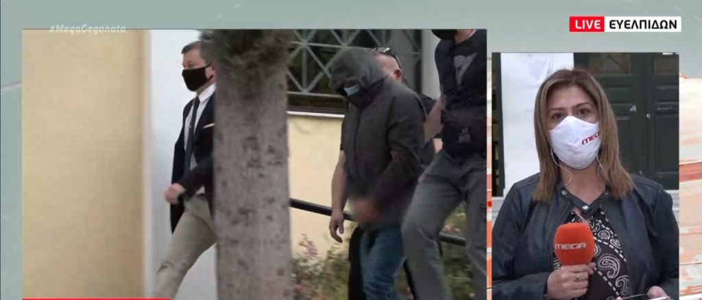 Μένιος Φουρθιώτης: Στη φυλακή ο παρουσιαστής & οι συγκατηγορούμενοί του – Αρνήθηκαν τις κατηγορίες