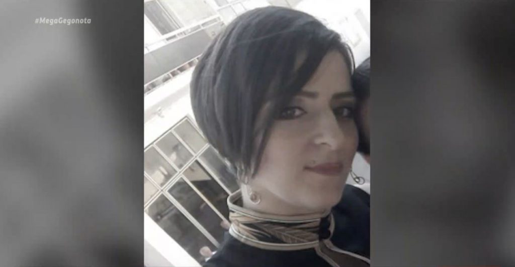 Κορωνοϊός: Ανείπωτη θλίψη στο τελευταίο αντίο στην 44χρονη που πέθανε από θρόμβωση μετά το AstraZeneca