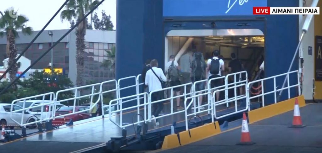 Περιορισμένη νωρίς το πρωί η κίνηση στο λιμάνι του Πειραιά – Υποχρεωτική δήλωση υγείας για ταξίδια με πλοίο