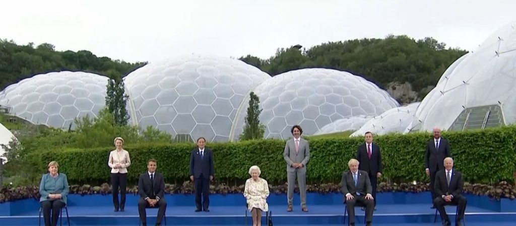 Βρετανία: Βασιλικό χιούμορ στη Σύνοδο των G7