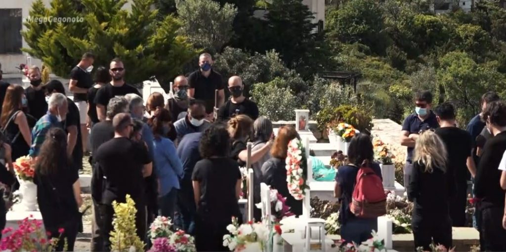 Δολοφονία στα Γλυκά Νερά: Συντετριμμένη στην κατάθεσή της η μητέρα της 20χρονης – Τι ανάφερε η φίλη της Καρολάιν για τη σχέση του ζευγαριού