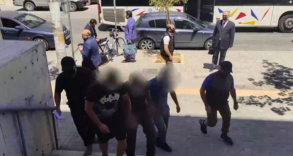 Τρεις συλλήψεις για διοργάνωση κορωνοπάρτι στο Αριστοτέλειο Πανεπιστήμιο