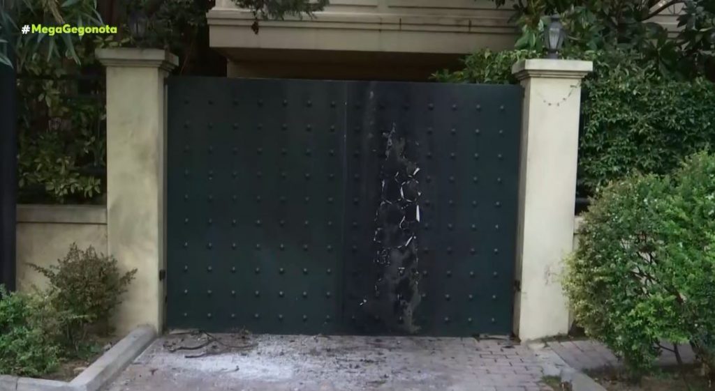 Επίθεση με γκαζάκια στο σπίτι του Γιάννη Πρετεντέρη