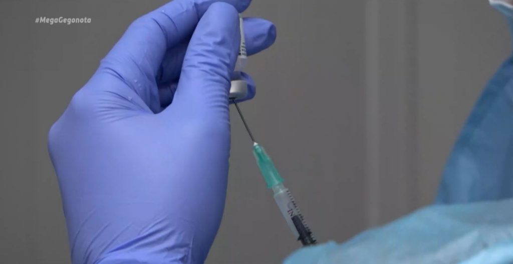 Κορωνοϊός: Ανοίγει η πλατφόρμα για όλα τα εμβόλια για τους 18αρηδες – Ποια είναι τα διαθέσιμα εμβόλια