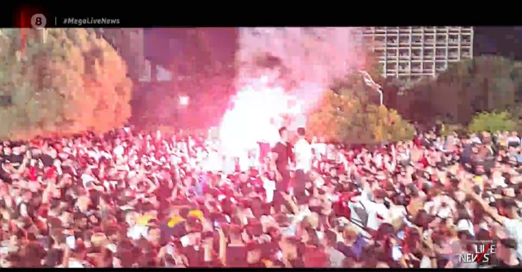 Θεσσαλονίκη: Μάχη για να σώσει το πόδι του δίνει 23χρονος – Τραυματίστηκε σε κορωνοπάρτι στο ΑΠΘ