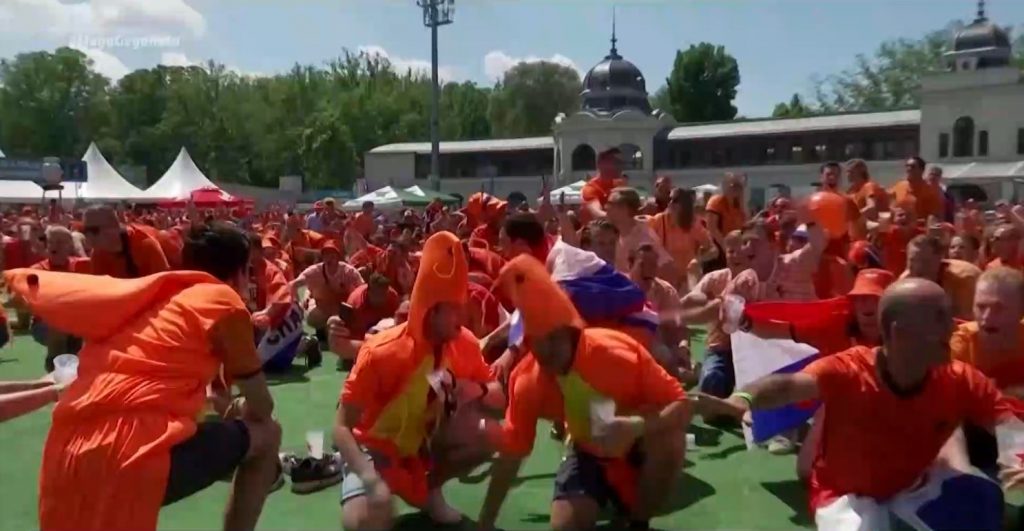 Euro 2020: Πάρτι εντός & εκτός γηπέδων