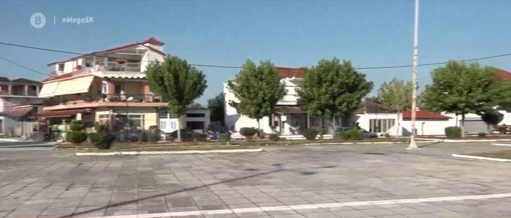 Στέφανος Τσιτσιπάς: Το MEGA στο χωριό του τενίστα – Στο «πόδι» μικροί & μεγάλοι για τον σημερινό αγώνα