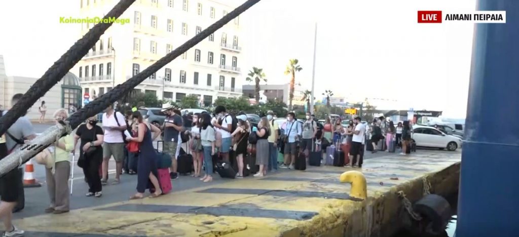 Ταξίδι με πλοίο: Από 05/07 μόνο με αρνητικό PCR (72 ωρών), rapid test (48 ωρών) ή πιστοποιητικό εμβολιασμού