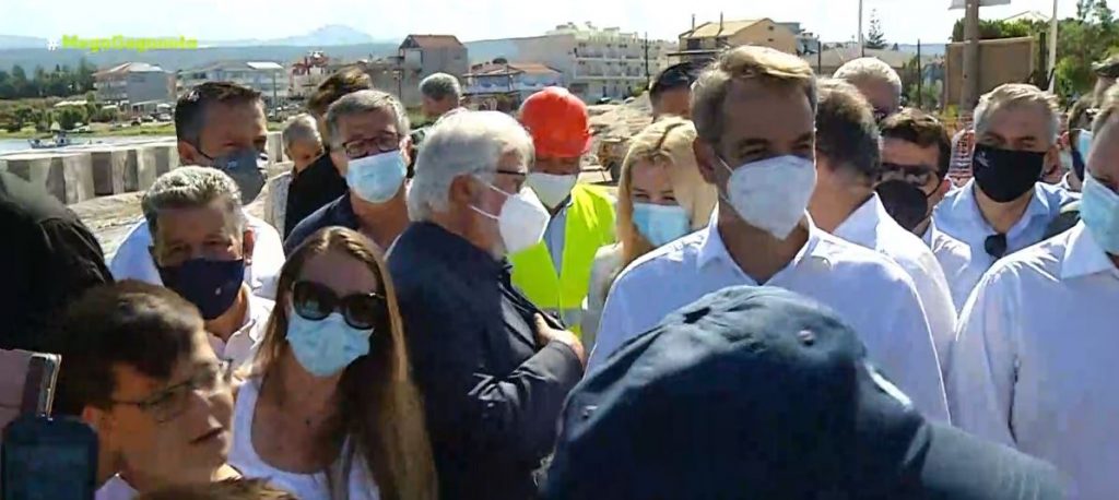 Κορωνοϊός: «Δε θα είναι υποχρεωτικός ο εμβολιασμός για τα παιδιά», ξεκαθαρίζει ο ΠΘ