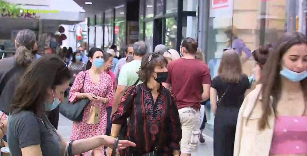 Η μετάλλαξη Δέλτα «χτυπά» παιδιά και νέους – Μία ανάσα πριν το «κόκκινο» τα νησιά