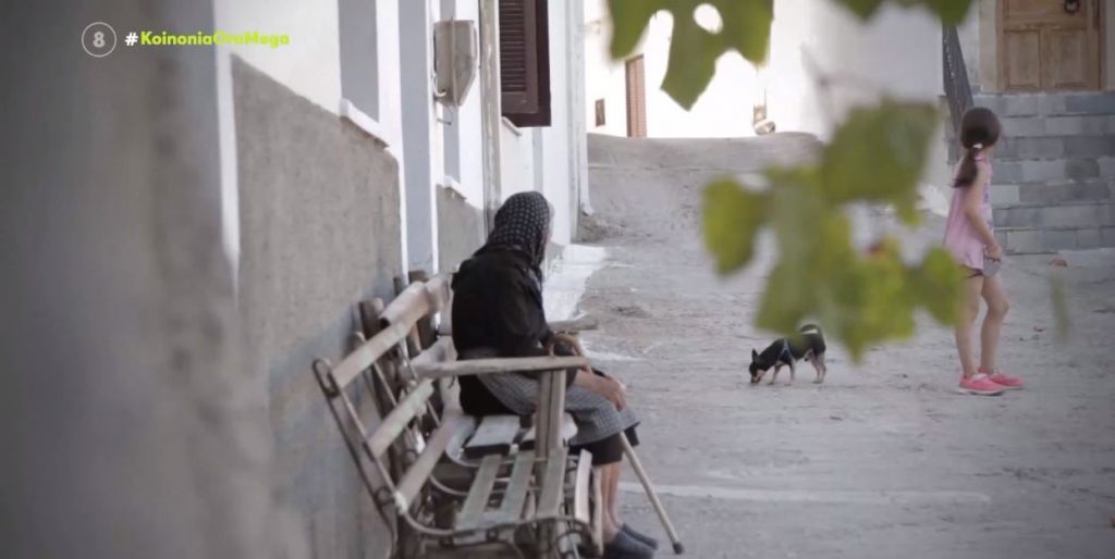 Συνεπαρσά: Η κρητική καντάδα μέσα στα χωριά