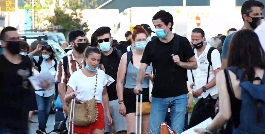 Στο «κόκκινο» δημοφιλείς τουριστικοί προορισμοί – Στο τραπέζι τα lockdown