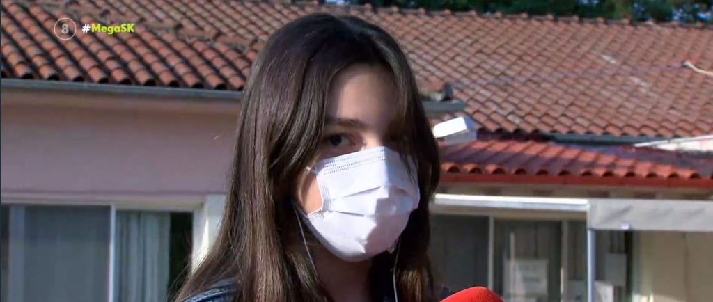 Θεσσαλονίκη – Η 14χρονη που λέει «ναι» στον εμβολιασμό – «Να προστατεύσουμε τους εαυτούς μας και τους γύρω μας»