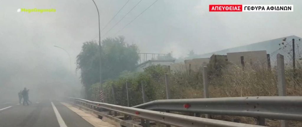 Σε πύρινο κλοιό η Αττική – Συνεχείς αναζωπυρώσεις στα μέτωπα – Εκκένωση σε Καπανδρίτι, Πολυδένδρι & Μαλακάσα