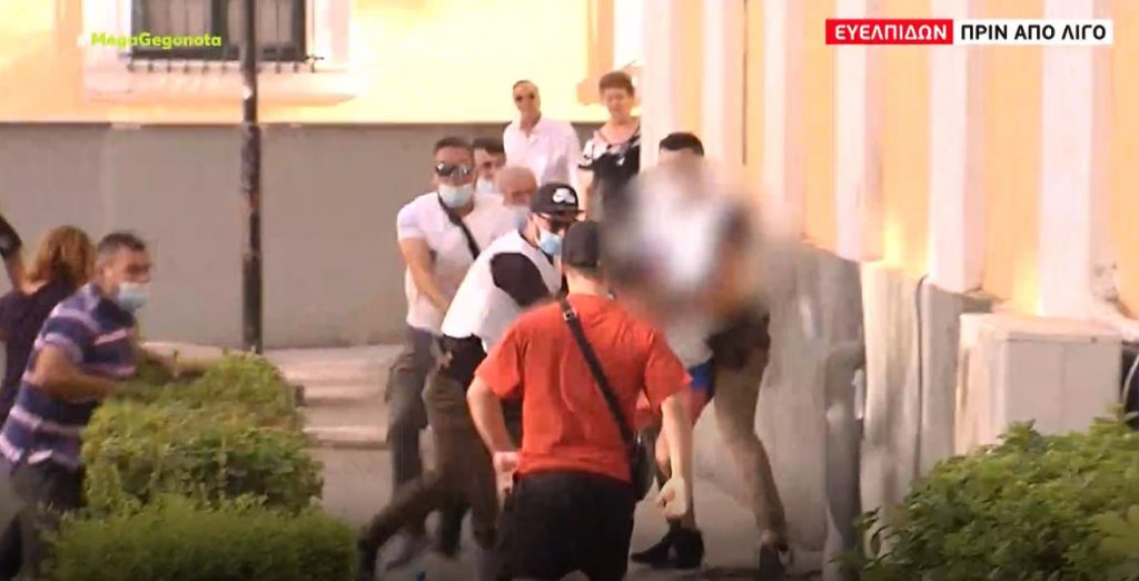 Δάφνη – Απολογείται ο συζυγοκτόνος – Προπηλακίστηκε από τους συγγενείς της άτυχης γυναίκας