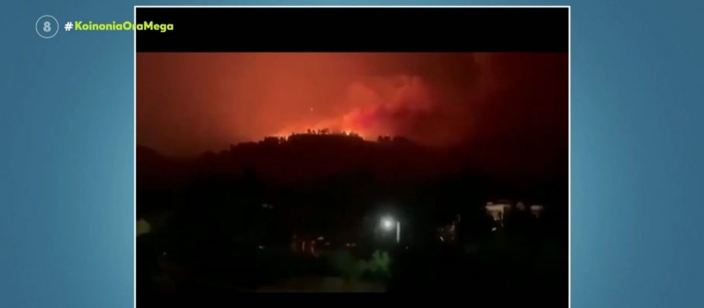 Μπουρλότο έβαλαν οι κεραυνοί – Ολονύχτια μάχη σε πέντε μέτωπα στη Χαλκιδική