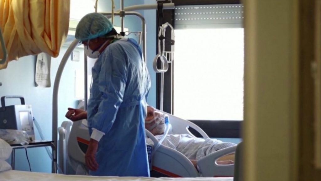 «Μπλόκο» στους ανεμβολίαστους σε εστίαση και λιανεμπόριο