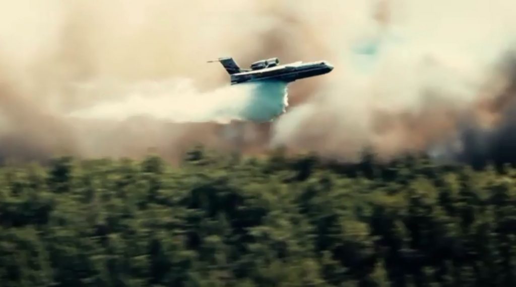 Συγκλονίζει ο πιλότος του Beriev που ενώ επιχειρούσε κάηκε το σπίτι του
