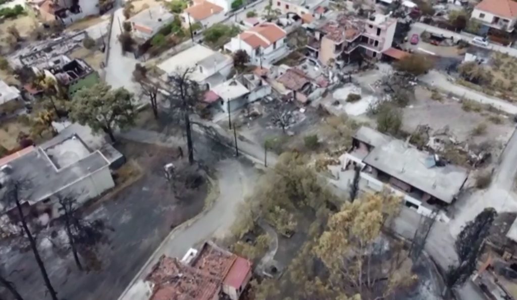 Εύβοια – Οι κάτοικοι μετρούν τις πληγές τους