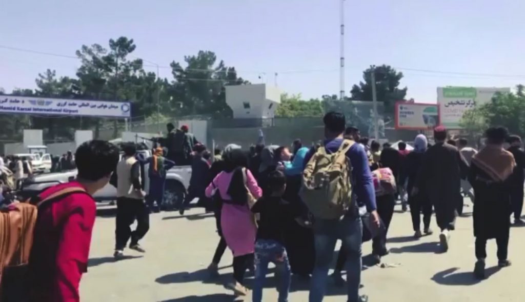 Ανθρώπινες ιστορίες διαφυγής από τους Ταλιμπάν