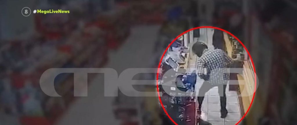 Ηλιούπολη – Τρόμος για υπάλληλο σουπερμάρκετ – Ληστής τη σημάδευε με όπλο