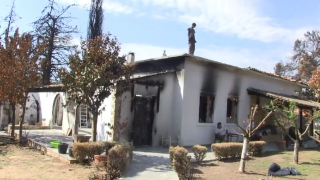 Βαρυμπόμπη – Θωρακίζονται υπό τον φόβο πλημμυρών μετά τις πυρκαγιές