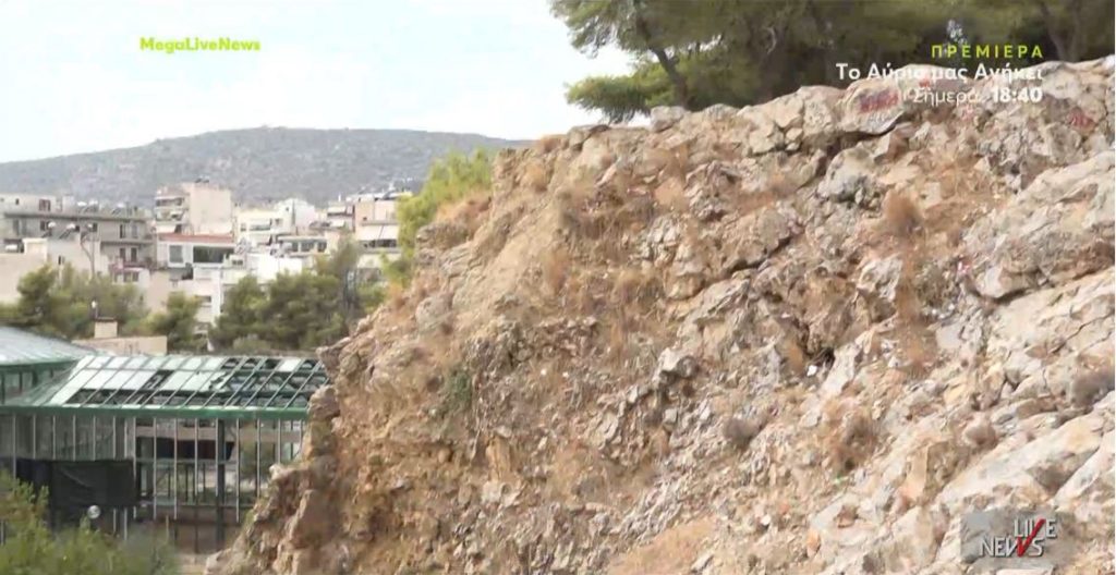 Πετρούπολη – Θρίλερ με 15χρονη που έπεσε σε γκρεμό 15 μέτρων – Τι εξετάζουν οι Αρχές