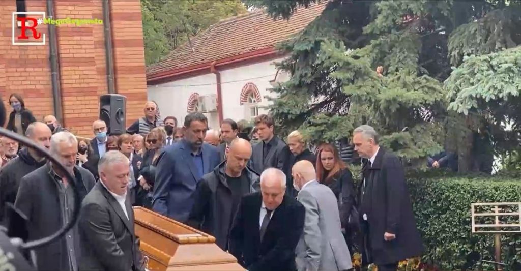 Ντούσαν Ίβκοβιτς – Θλίψη στην κηδεία – Τίμησαν την μνήμη του απελευθερώνοντας περιστέρια