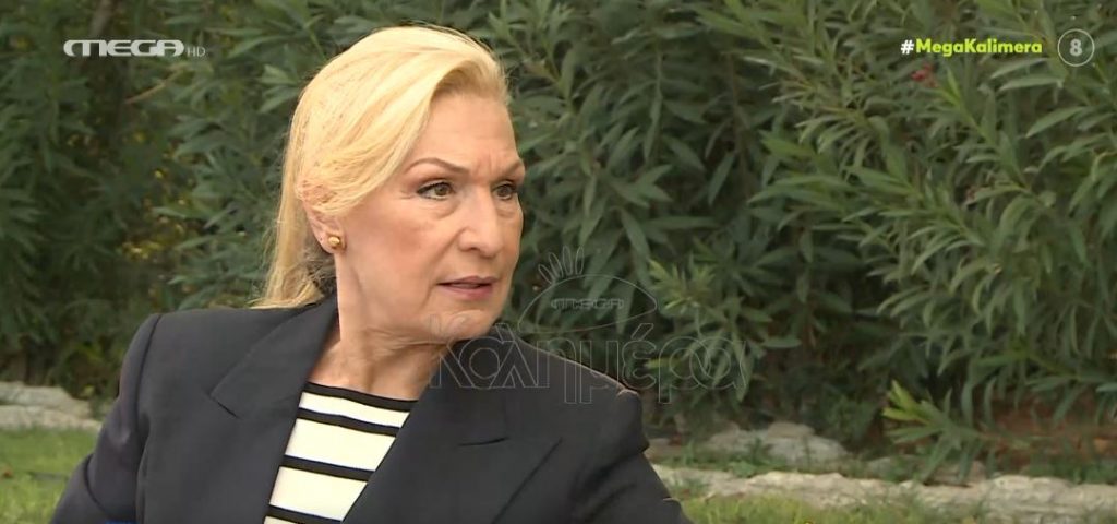 Σόφη Ζαννίνου – Οι άνδρες, ο αυστηρός πατέρας, η πλαστική επέμβαση & η αποκάλυψη για την αποβολή σε παράσταση
