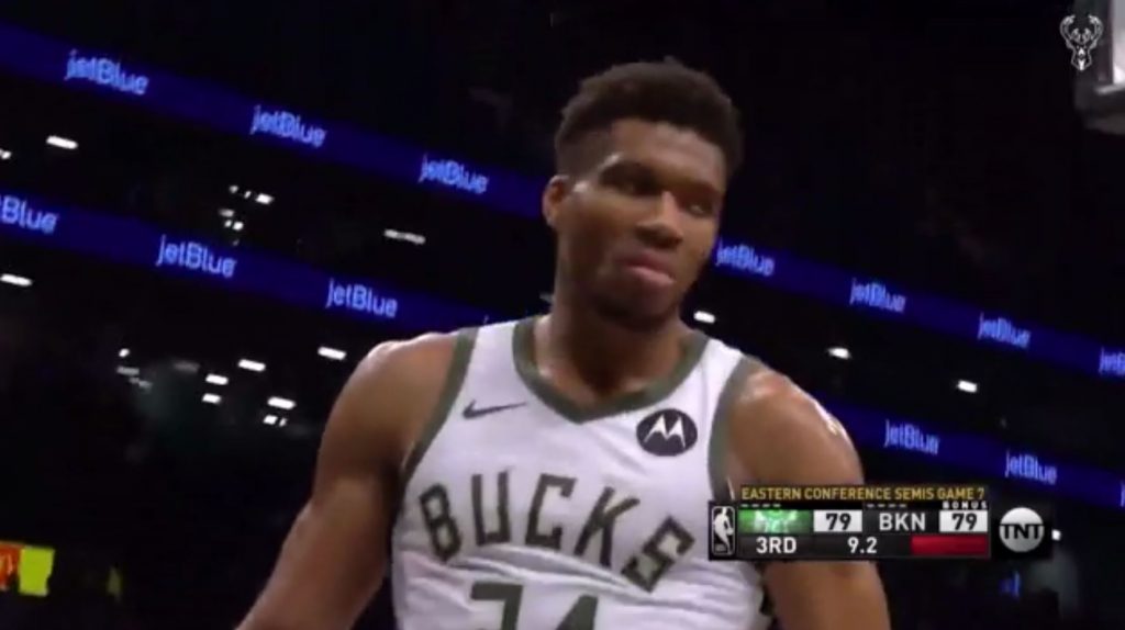 Από το γήπεδο κατευθείαν στο… σπίτι ο Γιάννης Αντετοκούνμπο