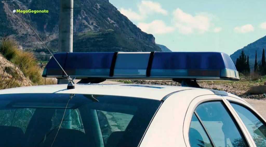 Βόλος – Γονείς είχαν δεμένο το γιο τους με αλυσίδα στην αυλή του σπιτιού