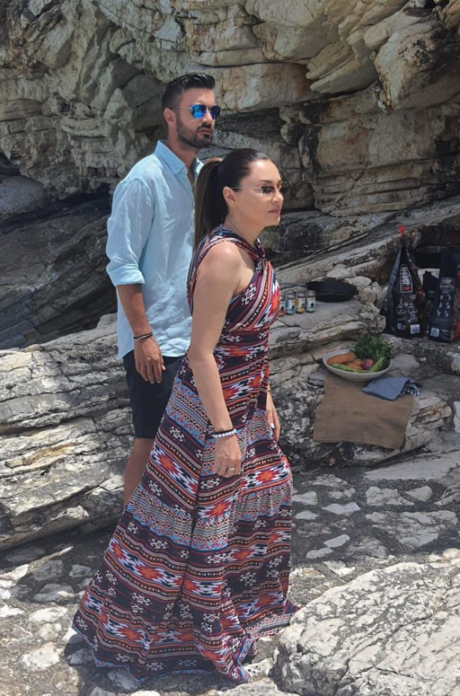 Fishy – Tην Κυριακή στις 16.30 ρίχνει άγκυρα στην Κεφαλλονιά με καλεσμένη την Αποστολία Ζώη