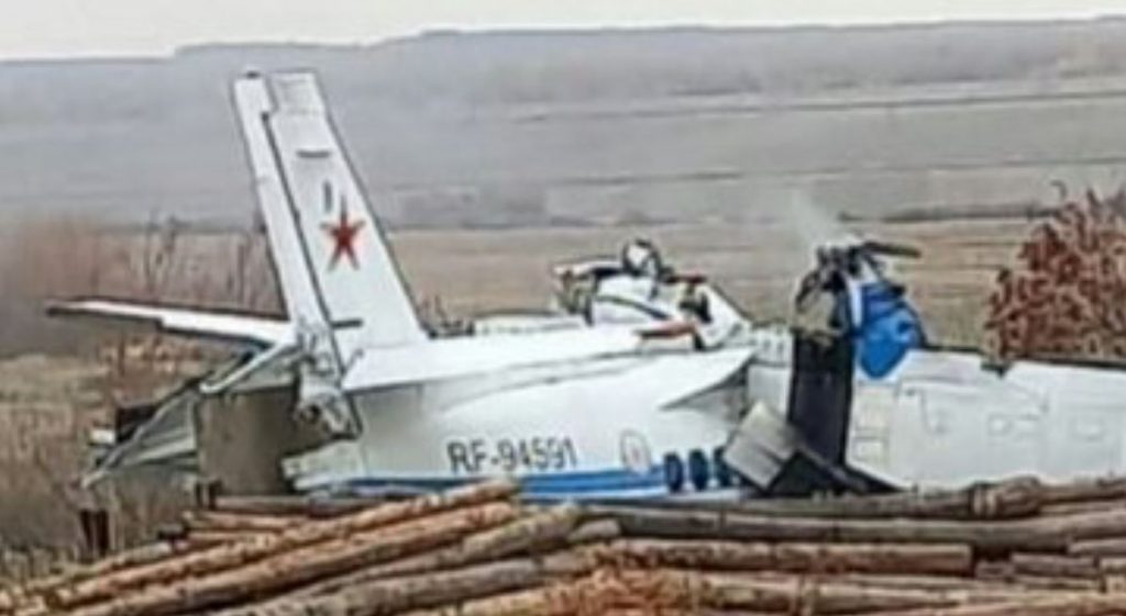 Ρωσία – Συντριβή αεροσκάφους με τουλάχιστον 16 νεκρούς