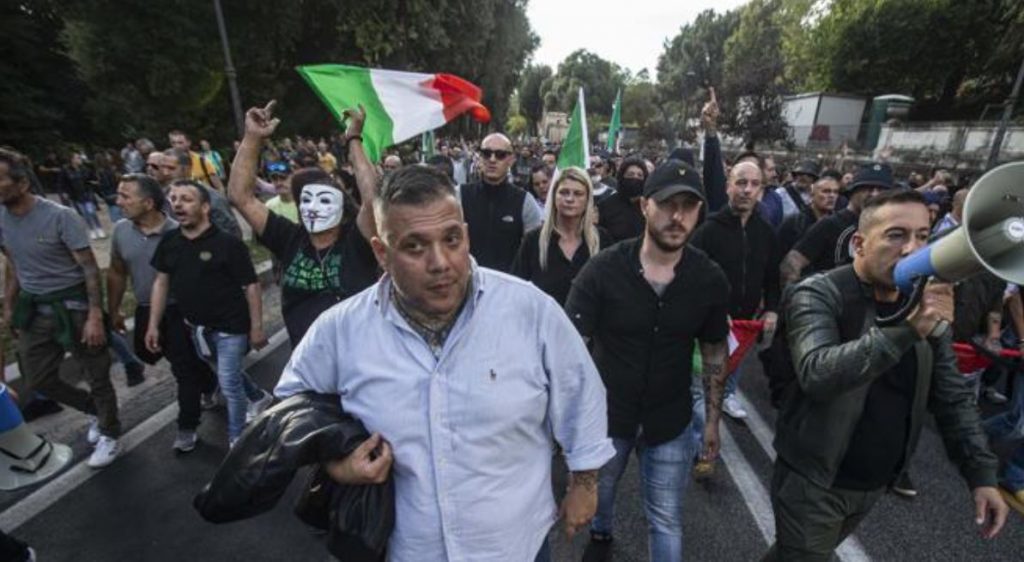 Ιταλία – Σύλληψη αρχηγικών στελεχών ακροδεξιών για τις διαδηλώσεις αντιεμβολιαστών