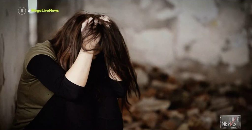 Θεσσαλονίκη – «Η μάνα μου με βίαζε» – Φρίκη από τις καταγγελίες δύο αδερφών