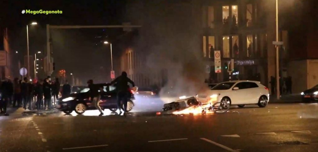 Κορωνοϊός – Χάος στην Ευρώπη με τους αρνητές – Διαδηλώσεις και επεισόδια σε Ολλανδία, Αυστρία, Ιταλία & Δανία