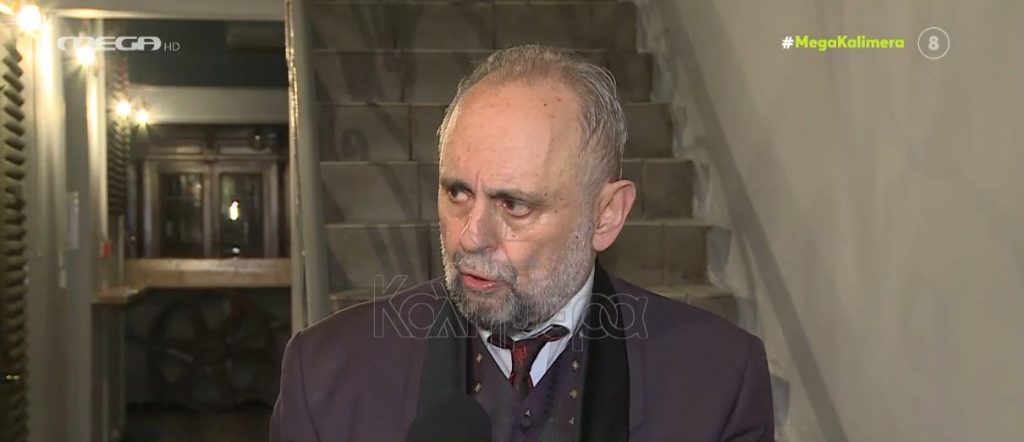 Σωτήρης Χατζάκης – Η οργισμένη αντίδρασή του μετά το πρόωρο τέλος της παράστασης «Συνοικία το όνειρο» – «Μας πρόδωσαν»