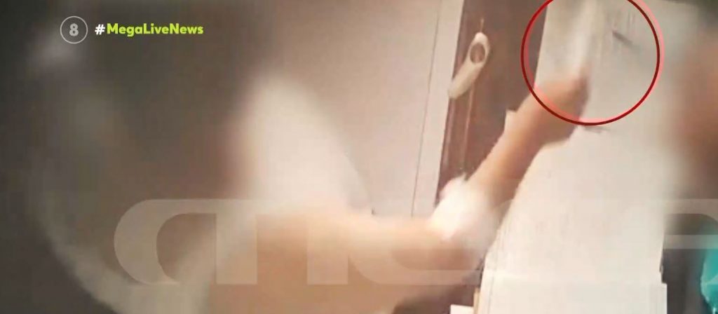 Ενώπιον της δικαιοσύνης ο χειρουργός για τα «φακελάκια» – Δε μας τα ζήτησε, τα δώσαμε μόνοι μας λένε οι ασθενείς