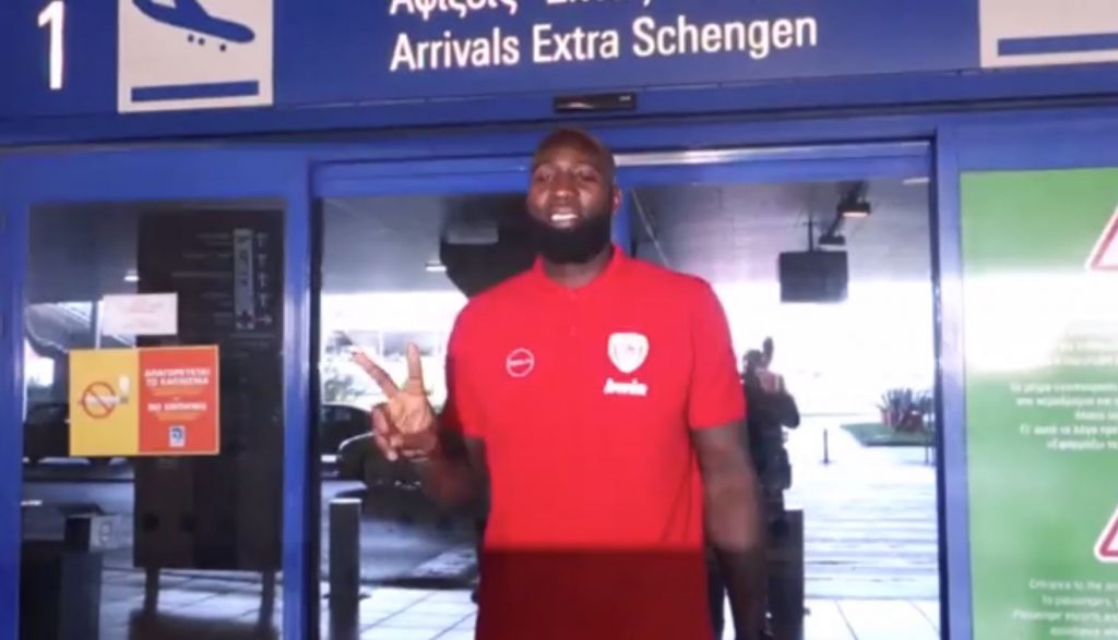 Ενίσχυση του Ολυμπιακού με Κουίνσι Έισι