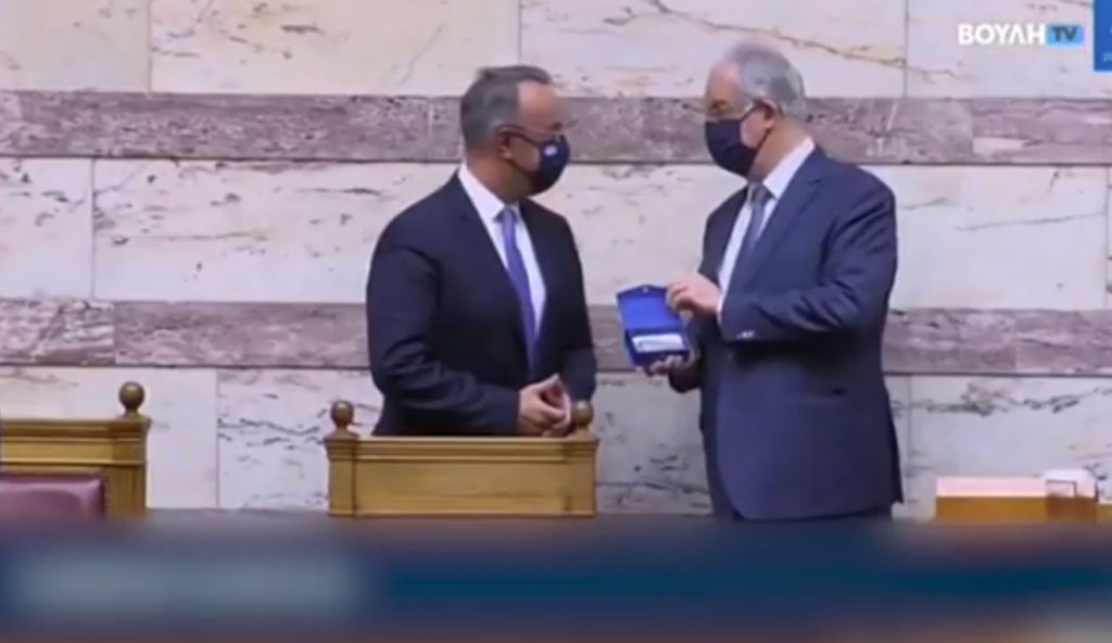 Προϋπολογισμός 2022 – Προβλέπει ανάπτυξη 4,5%, με αύξηση σε επενδύσεις και τουρισμό